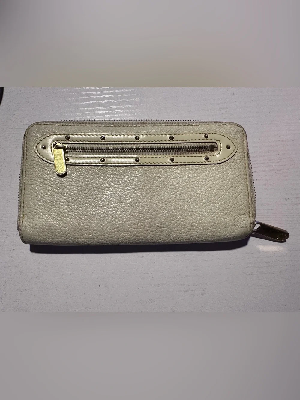 Louis Vuitton Suhali Zippy Wallet Blanc (Women's)